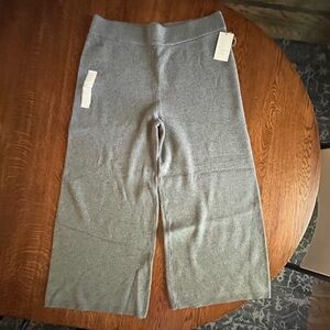 A New Day Sweater Pants. Gray. Size Large. NWT.